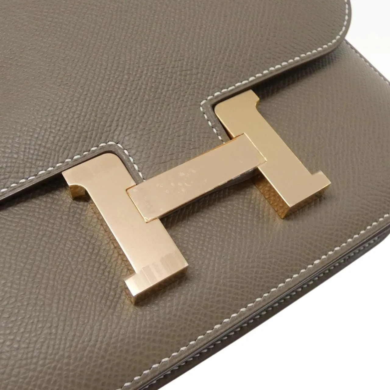 HERMES Constance 056347CD 肩背包 Epsom Etoupe Epsom 皮 中古品A - 縮圖 4