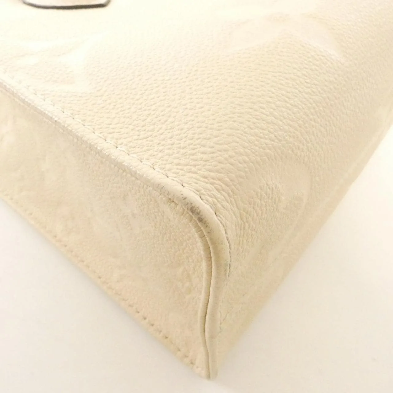 LOUIS VUITTON OnTheGo M46569 Handbag Monogram 黑色 Monogram 中古品B - 縮圖 2