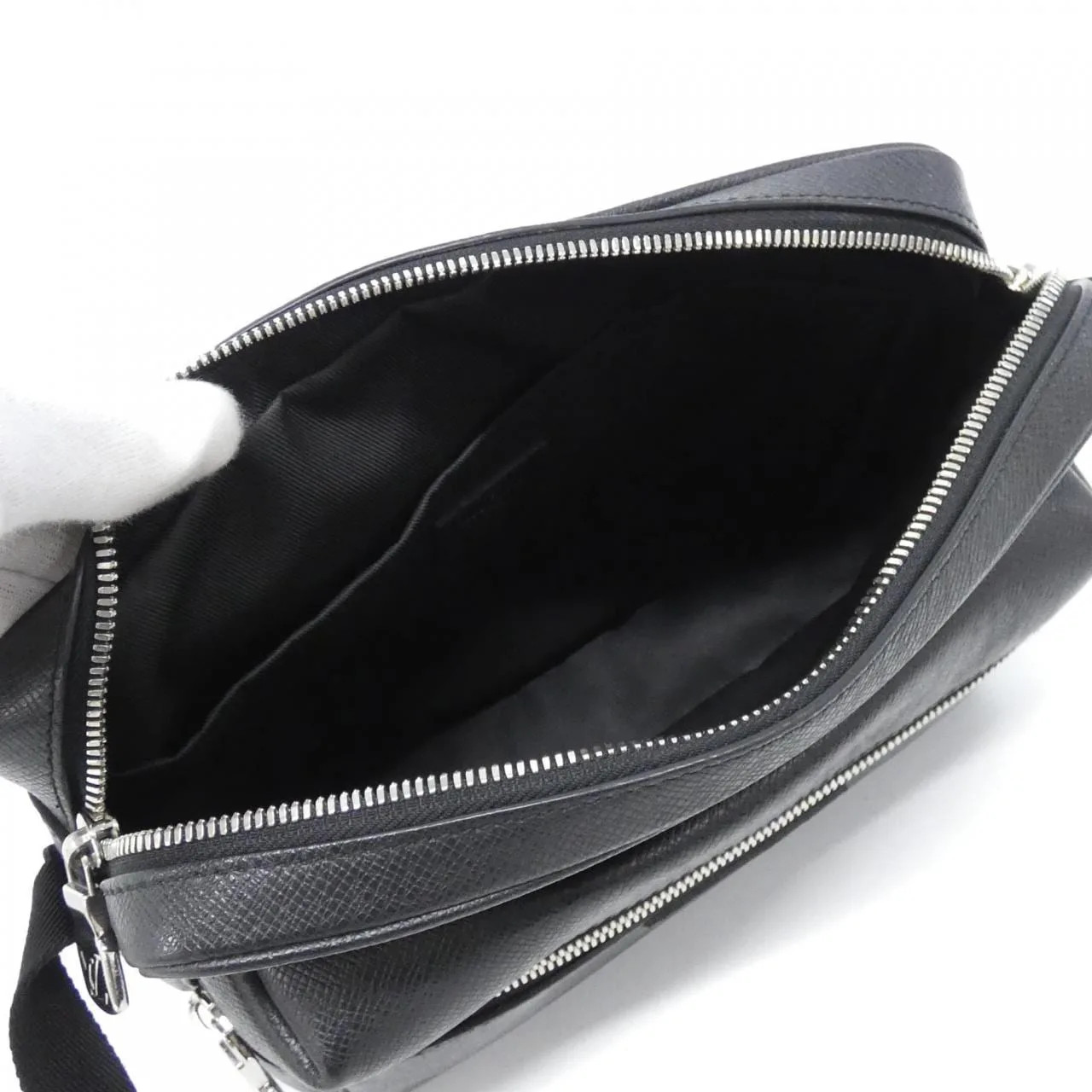 LOUIS VUITTON M30233 Shoulder Canvas 黑色 帆布 中古品A - 縮圖 8