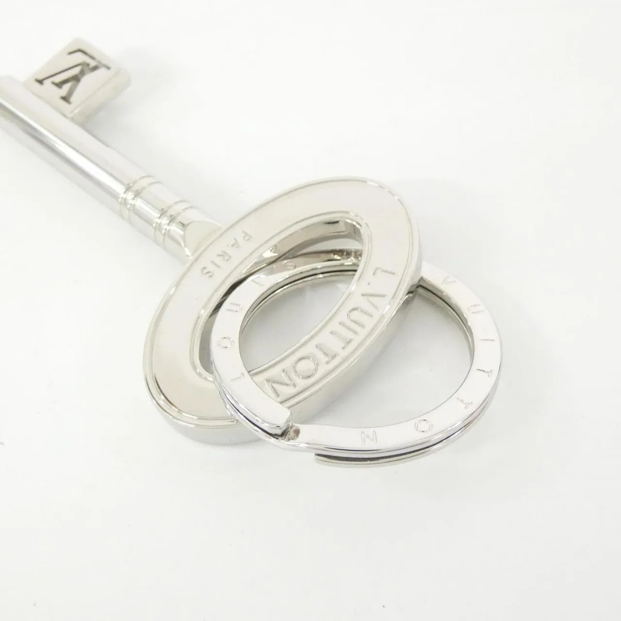 LOUIS VUITTON M67143 鎖匙包 3