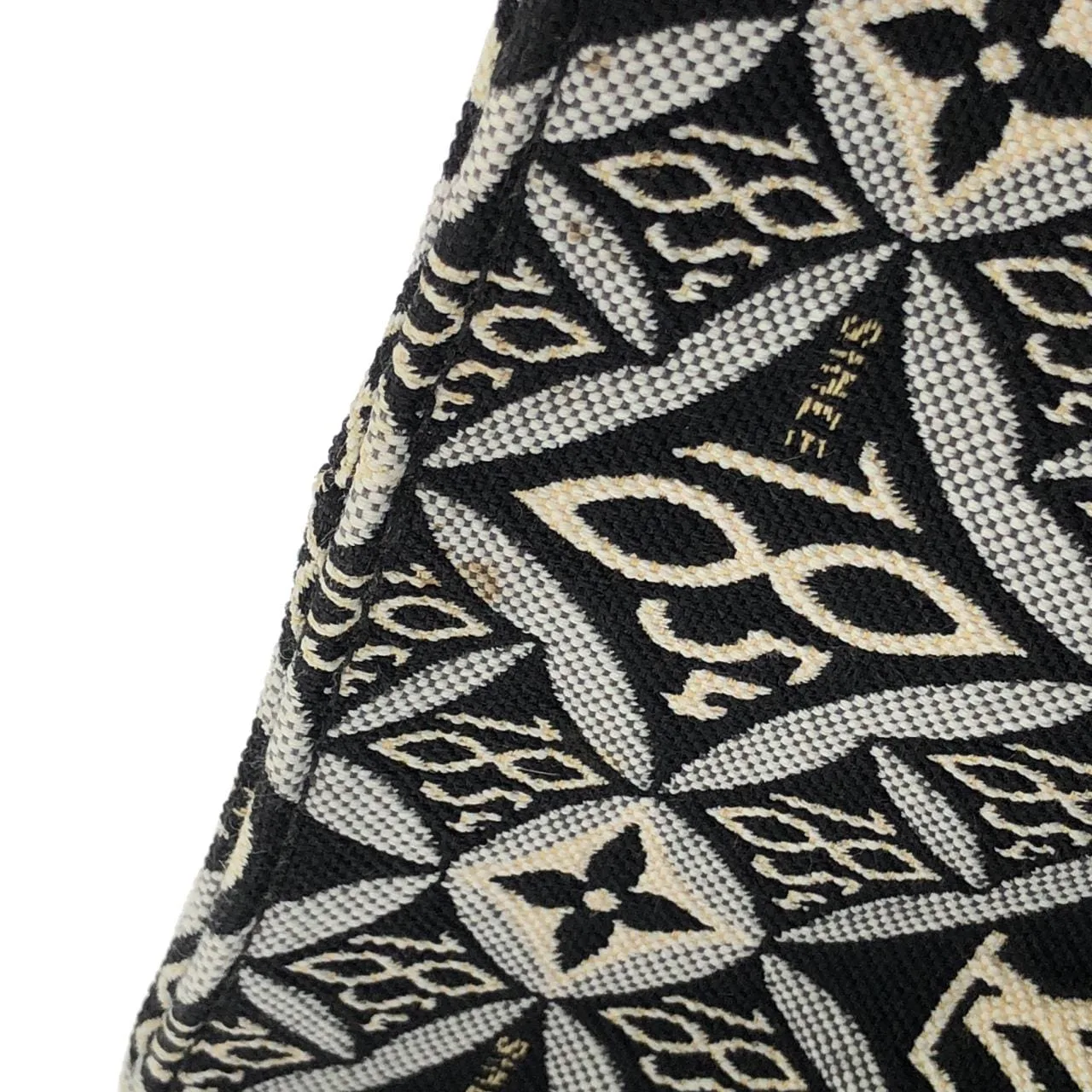 LOUIS VUITTON OnTheGo M57207 手提包 3