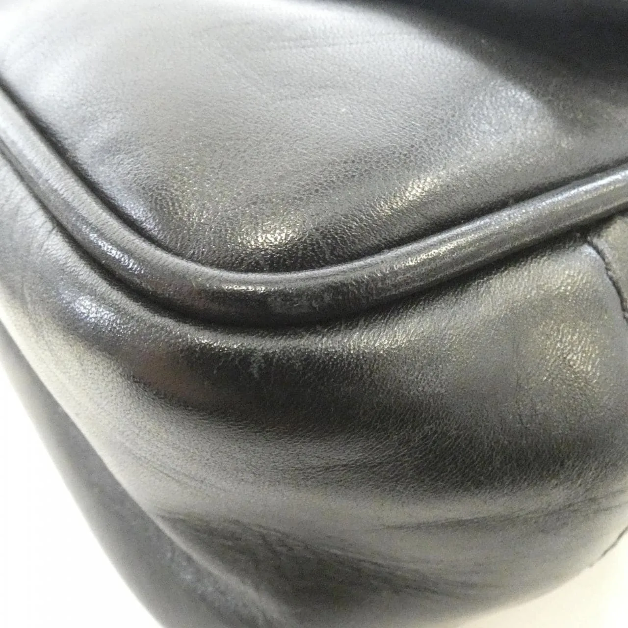 LOUIS VUITTON M92403 Shoulder Monogram 3