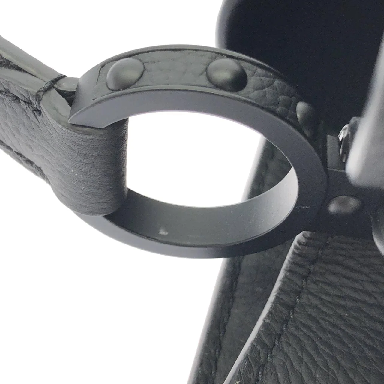 LOUIS VUITTON Capucines M24880 Handbag 5