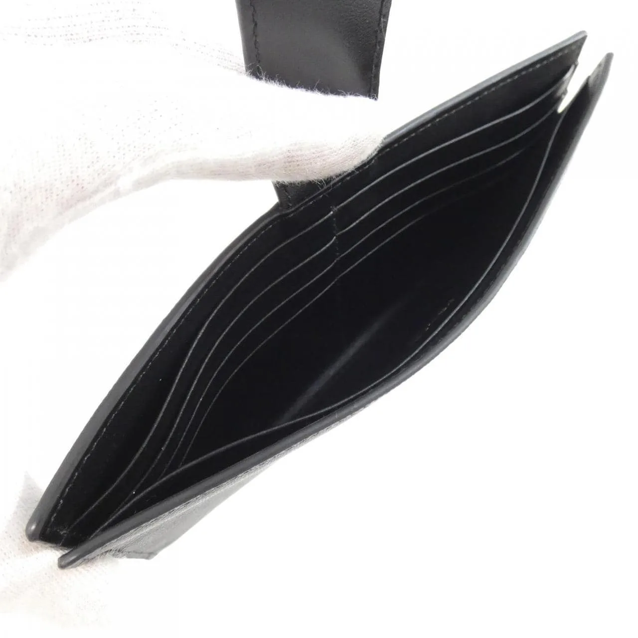 PRADA 1MV029 Wallet 4
