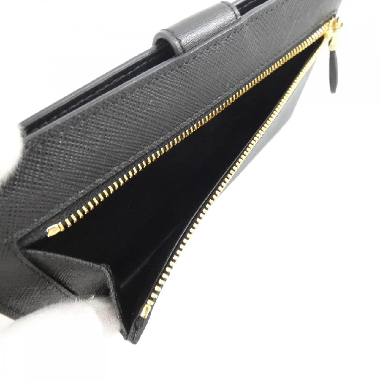 PRADA 1MV029 Wallet 5