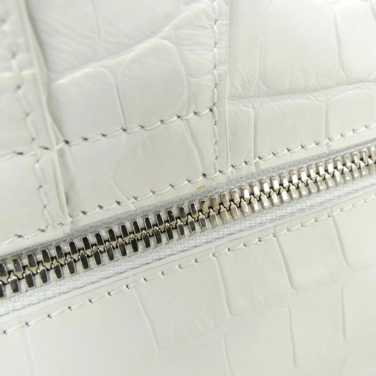 BALENCIAGA Le Cagole 672754 23EBY Shoulder Leather 4