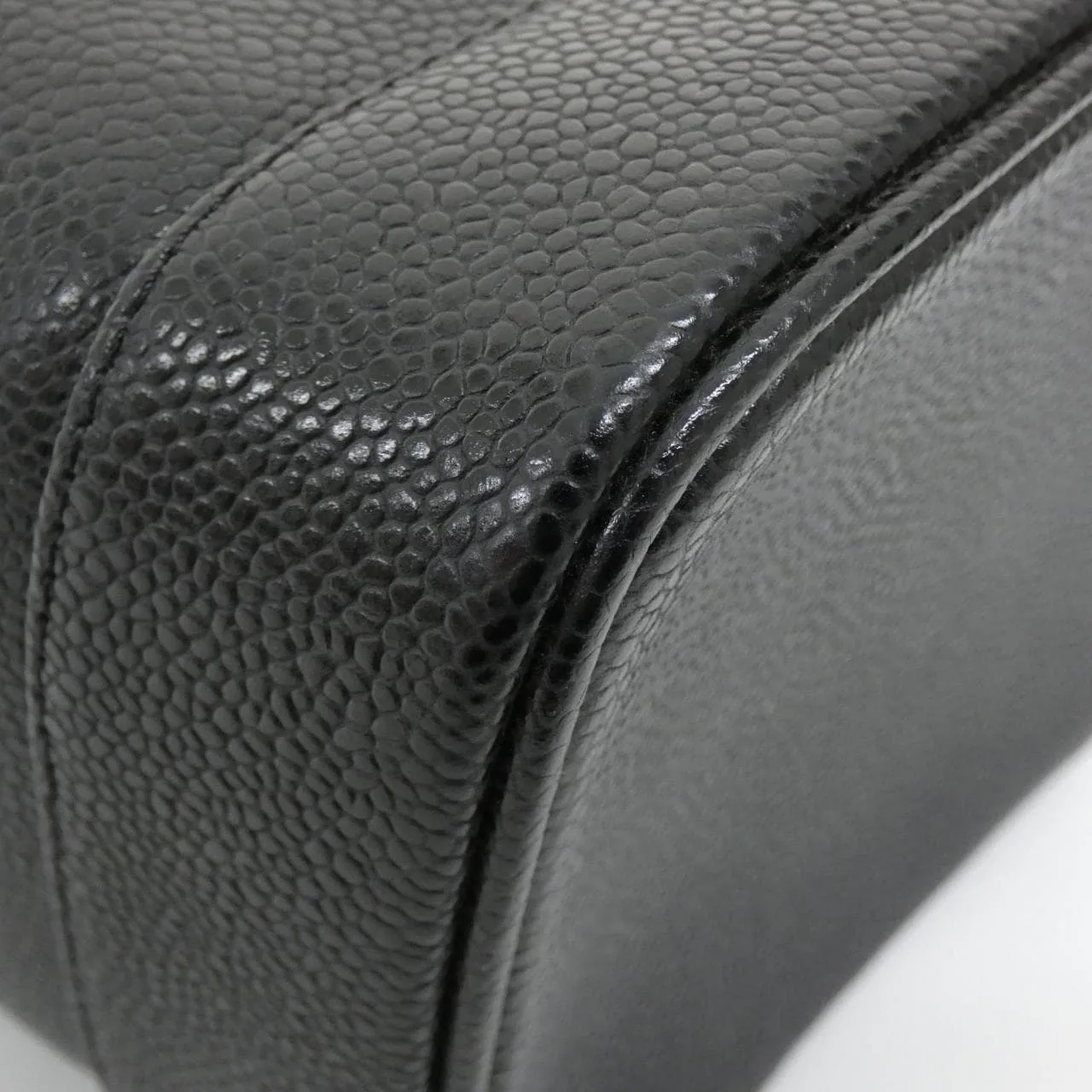 CHANEL 1998 Handbag Grained Calfskin 3