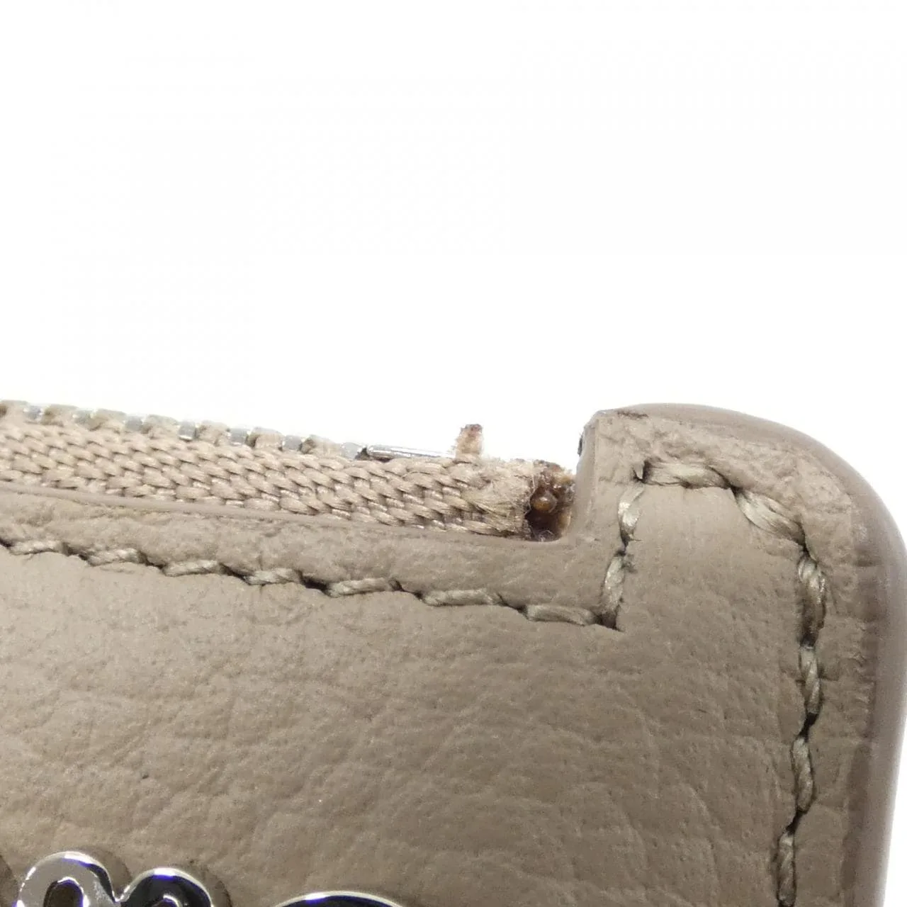 LOEWE C821SQLX03 Coin Case 4