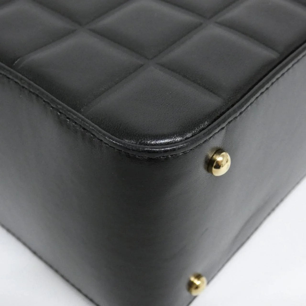 CHANEL 17365 Shoulder Lambskin 3