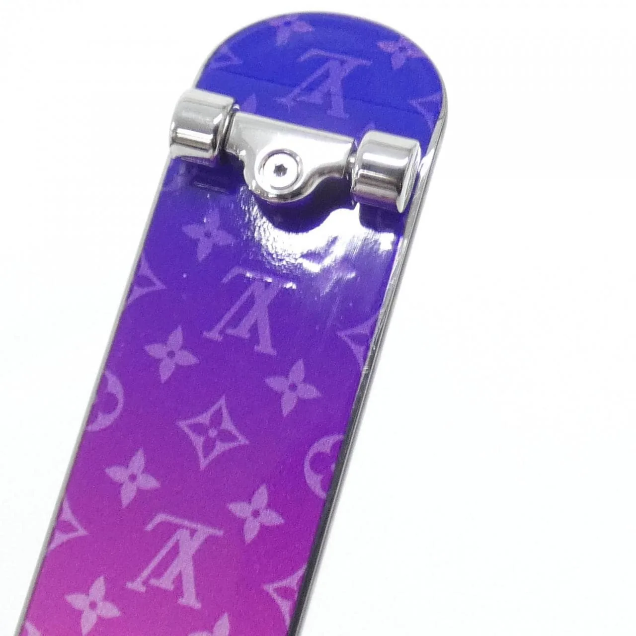 LOUIS VUITTON MP3269 鎖匙包 5