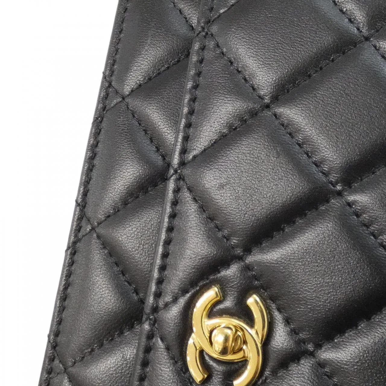 CHANEL AP4241 Wallet Lambskin 4