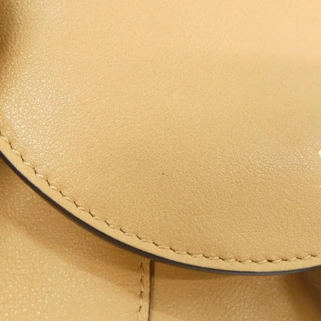 FENDI Baguette 8BR838 AYCT 手提包 4