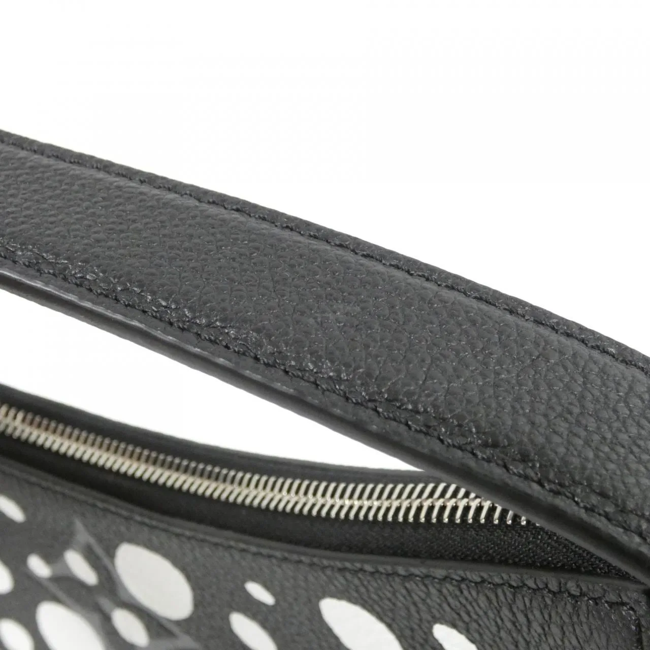 LOUIS VUITTON M46391 肩背包 Monogram 4