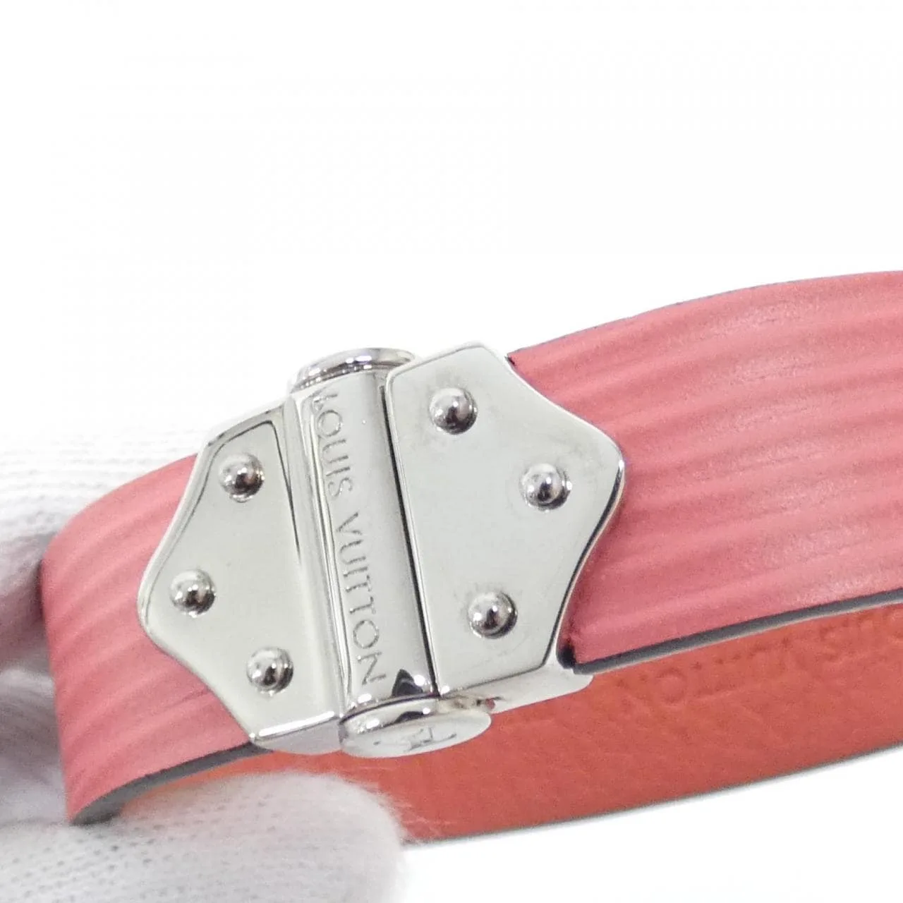 LOUIS VUITTON M6728F 配飾 Epi 3