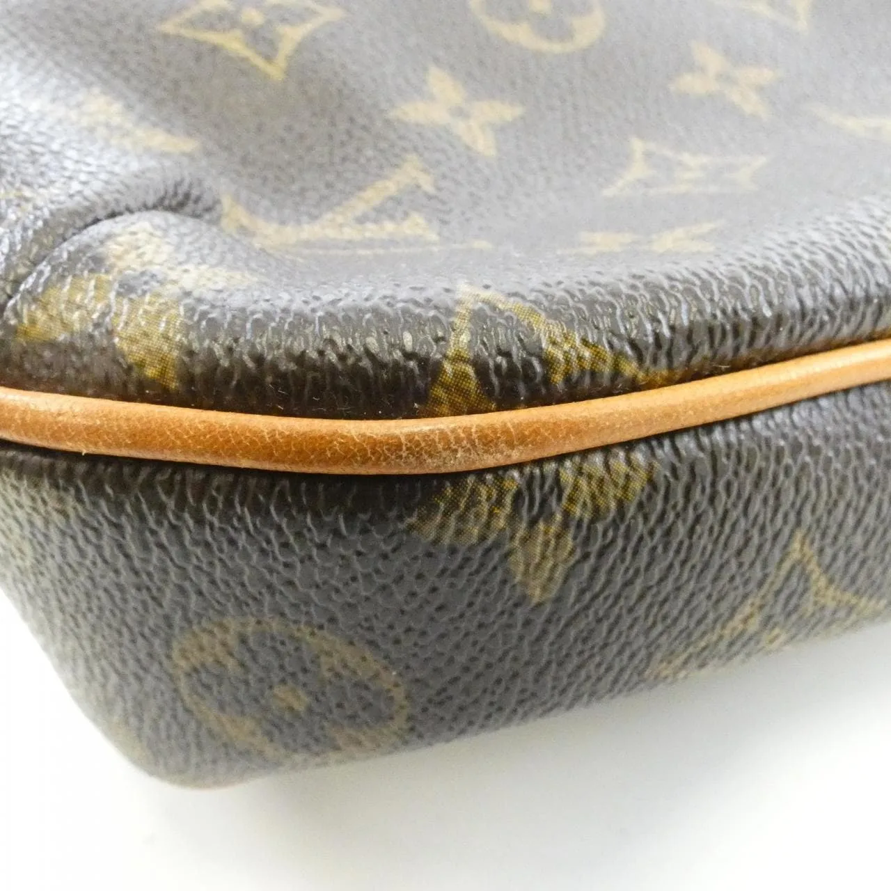 LOUIS VUITTON Odéon M56389 Shoulder Monogram 3