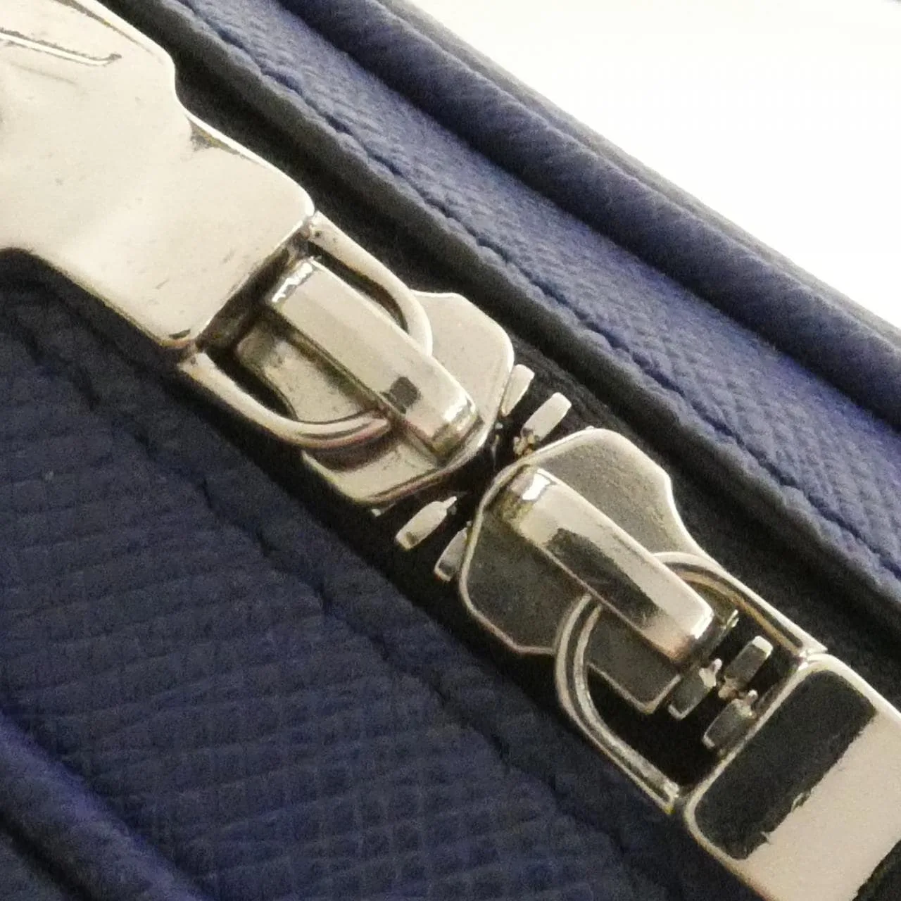LOUIS VUITTON M30242 Shoulder Canvas 5