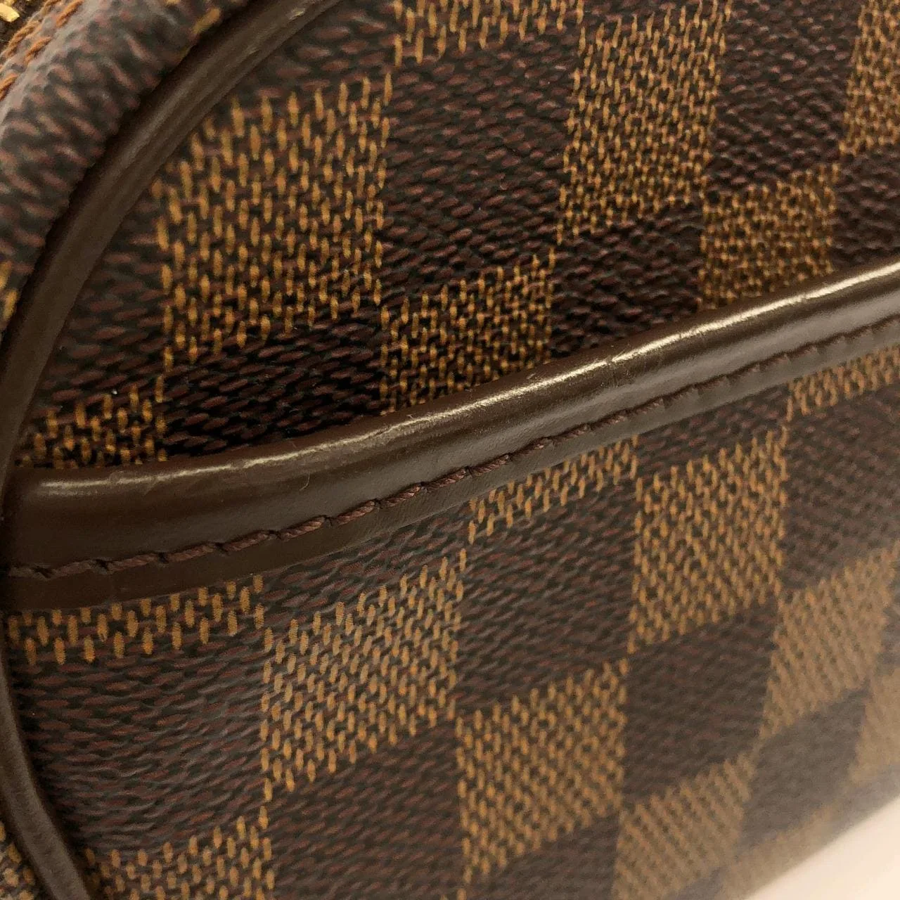 LOUIS VUITTON Pochette N51296 肩背包 Damier 4