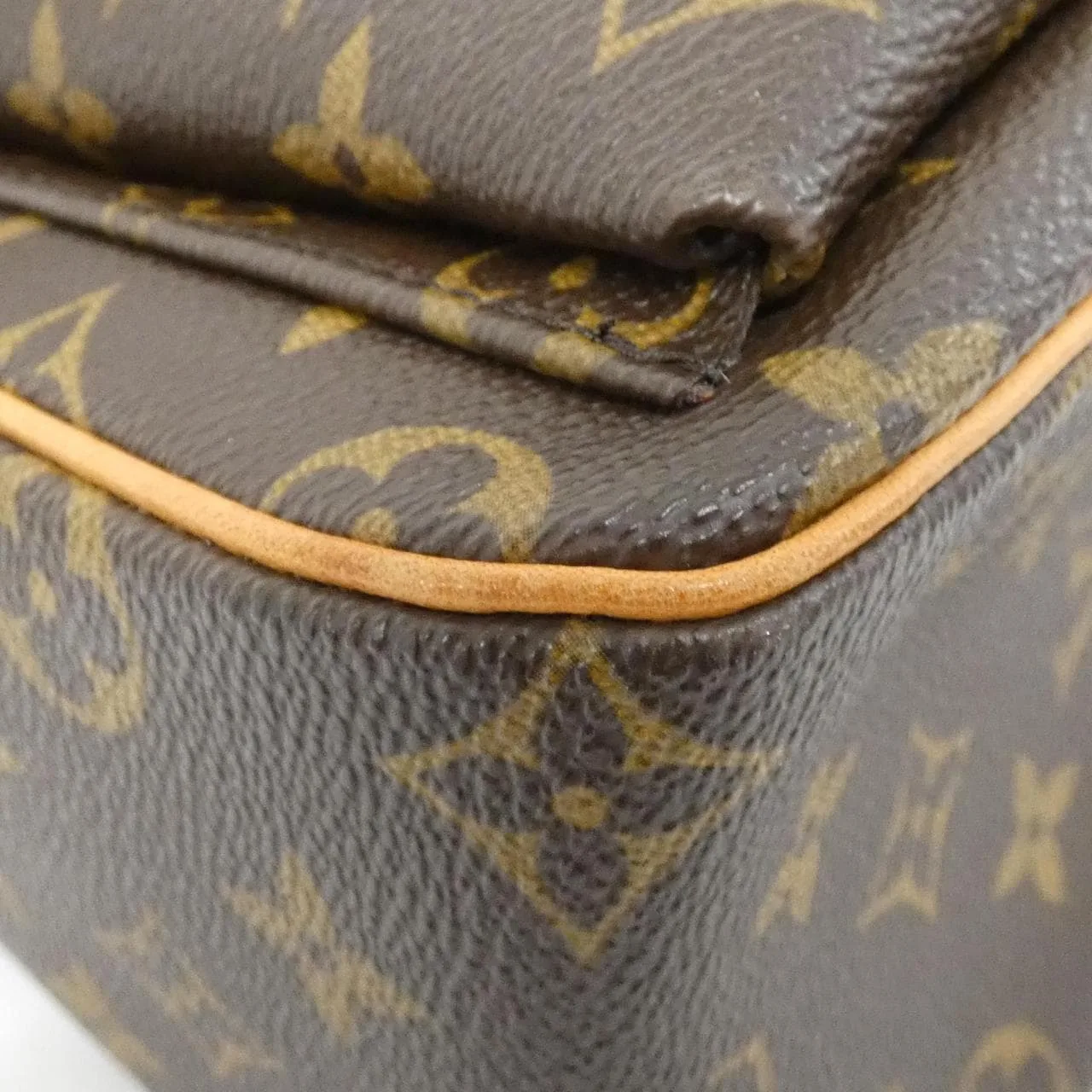 LOUIS VUITTON Viva Cité M51163 Shoulder Monogram 3