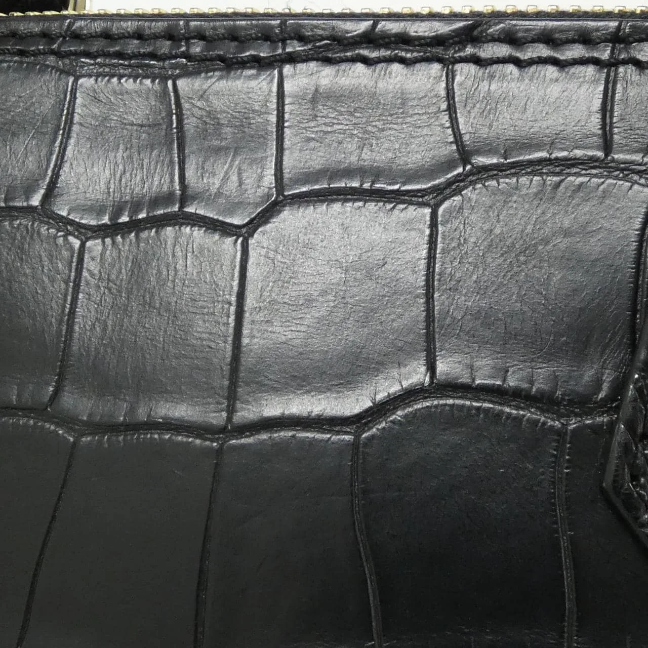 LOUIS VUITTON Alma Handbag Leather 4