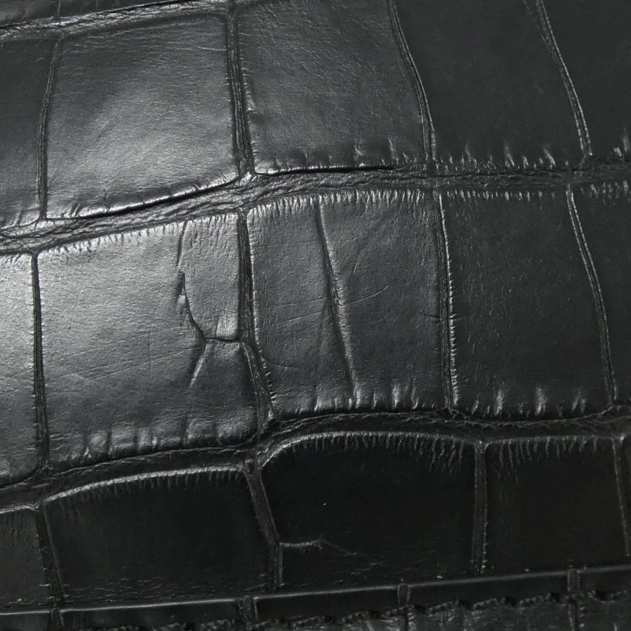 LOUIS VUITTON Alma Handbag Leather 5