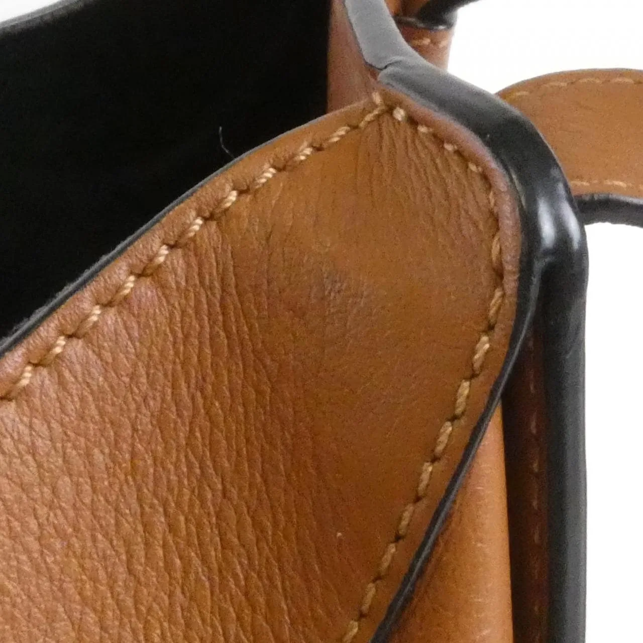 LOEWE Hammock 387 30 S35 Shoulder 5
