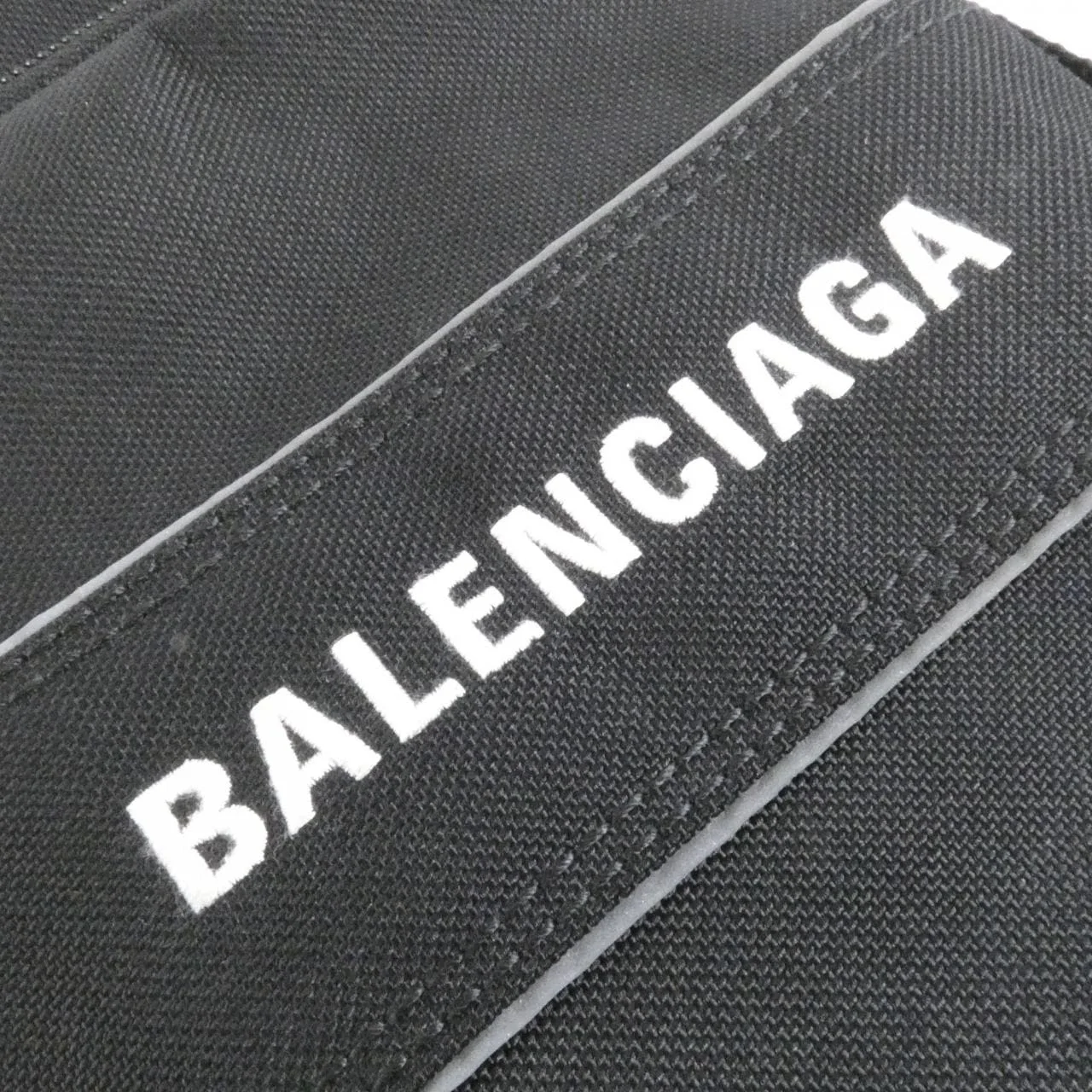 BALENCIAGA Neo Classic 638657 2HFNX 手提包 尼龍 4