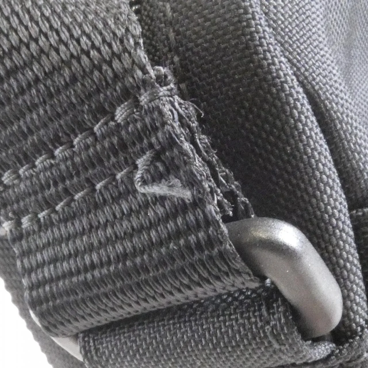BALENCIAGA Neo Classic 638657 2HFNX 手提包 尼龍 5