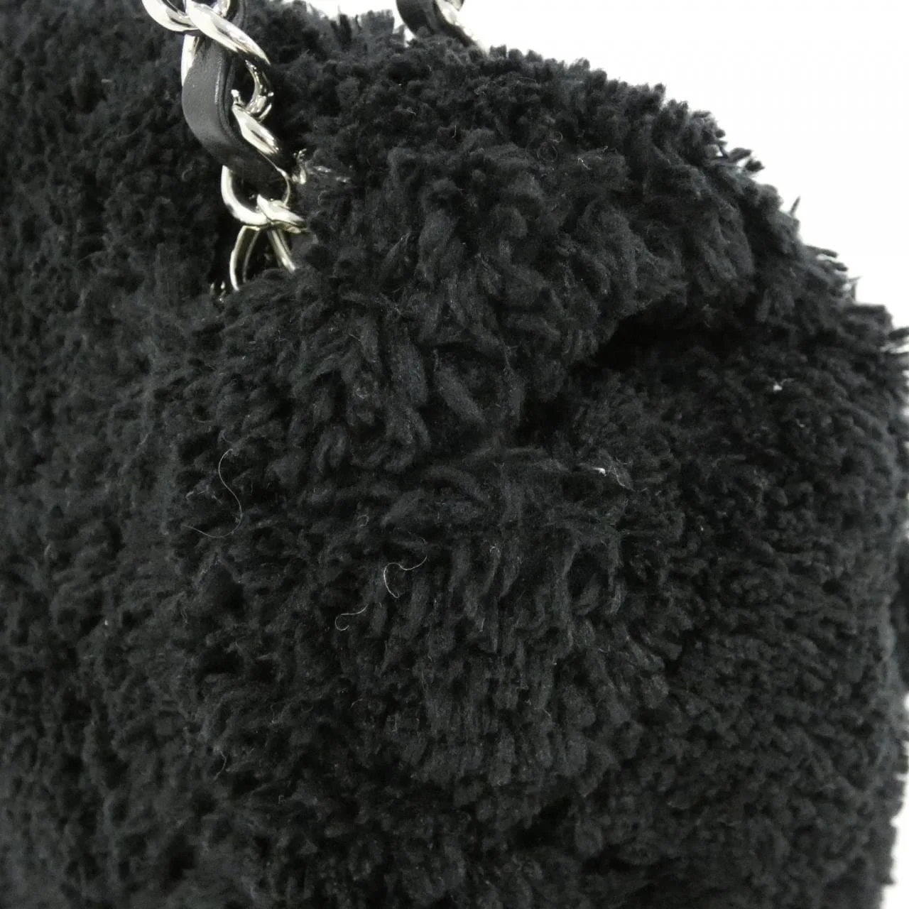 CHANEL Shoulder Lambskin 4