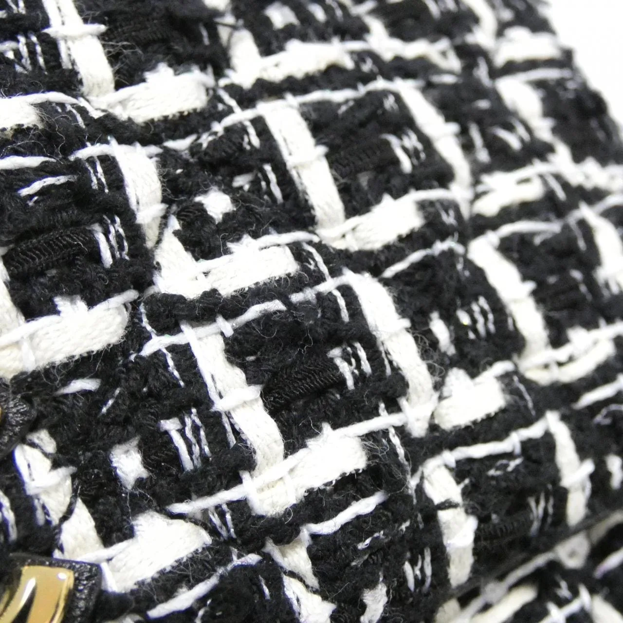 CHANEL Shoulder Tweed 5