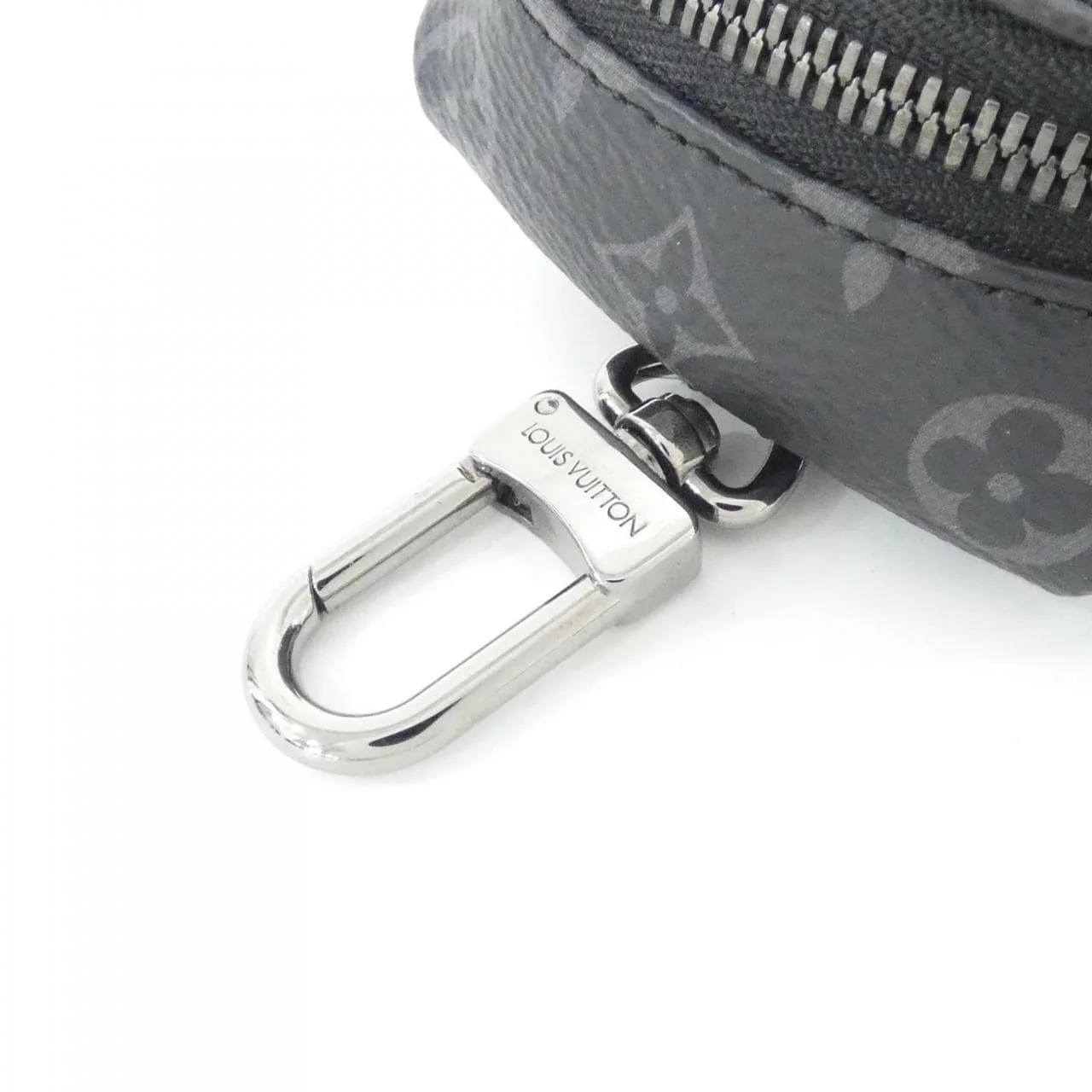 LOUIS VUITTON Eclipse M61964 Key Case Monogram 5