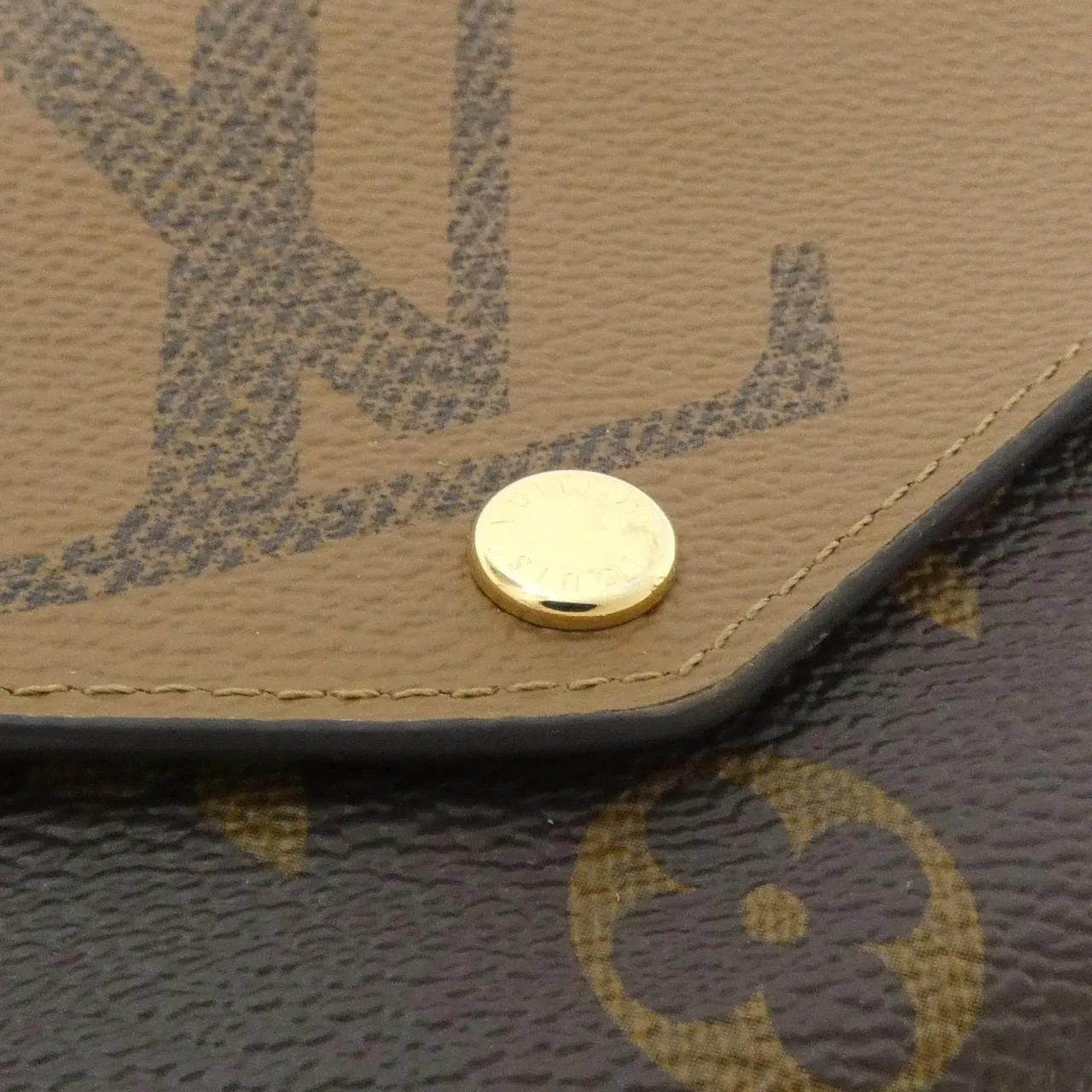 LOUIS VUITTON M80726 Wallet Monogram 3