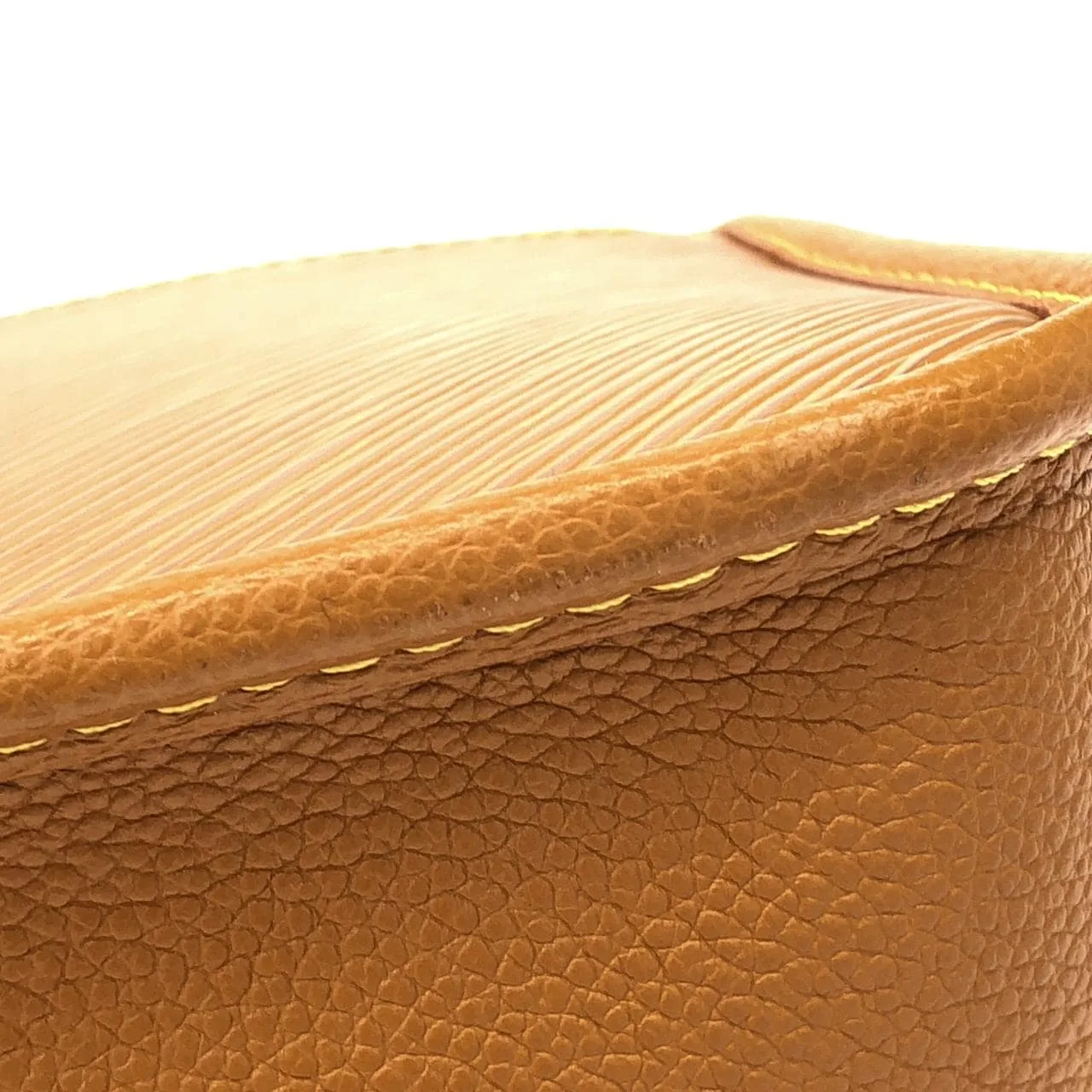 LOUIS VUITTON M59459 肩背包 Epi 5