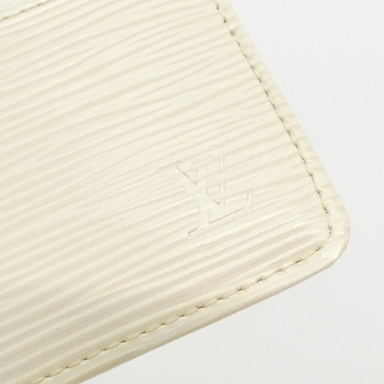 LOUIS VUITTON Pochette M6380J 散紙包 Epi 3