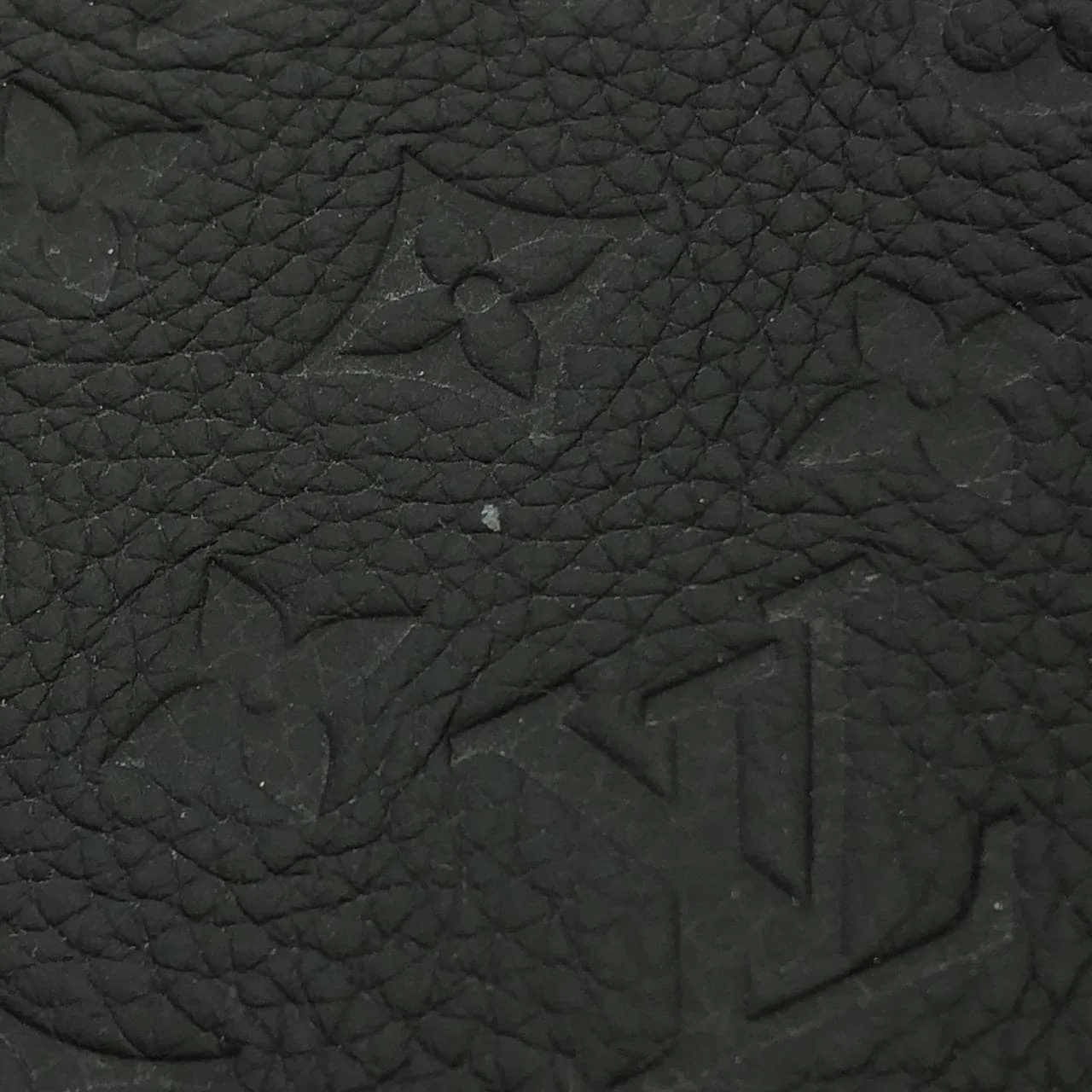 LOUIS VUITTON M21865 Handbag Monogram 4