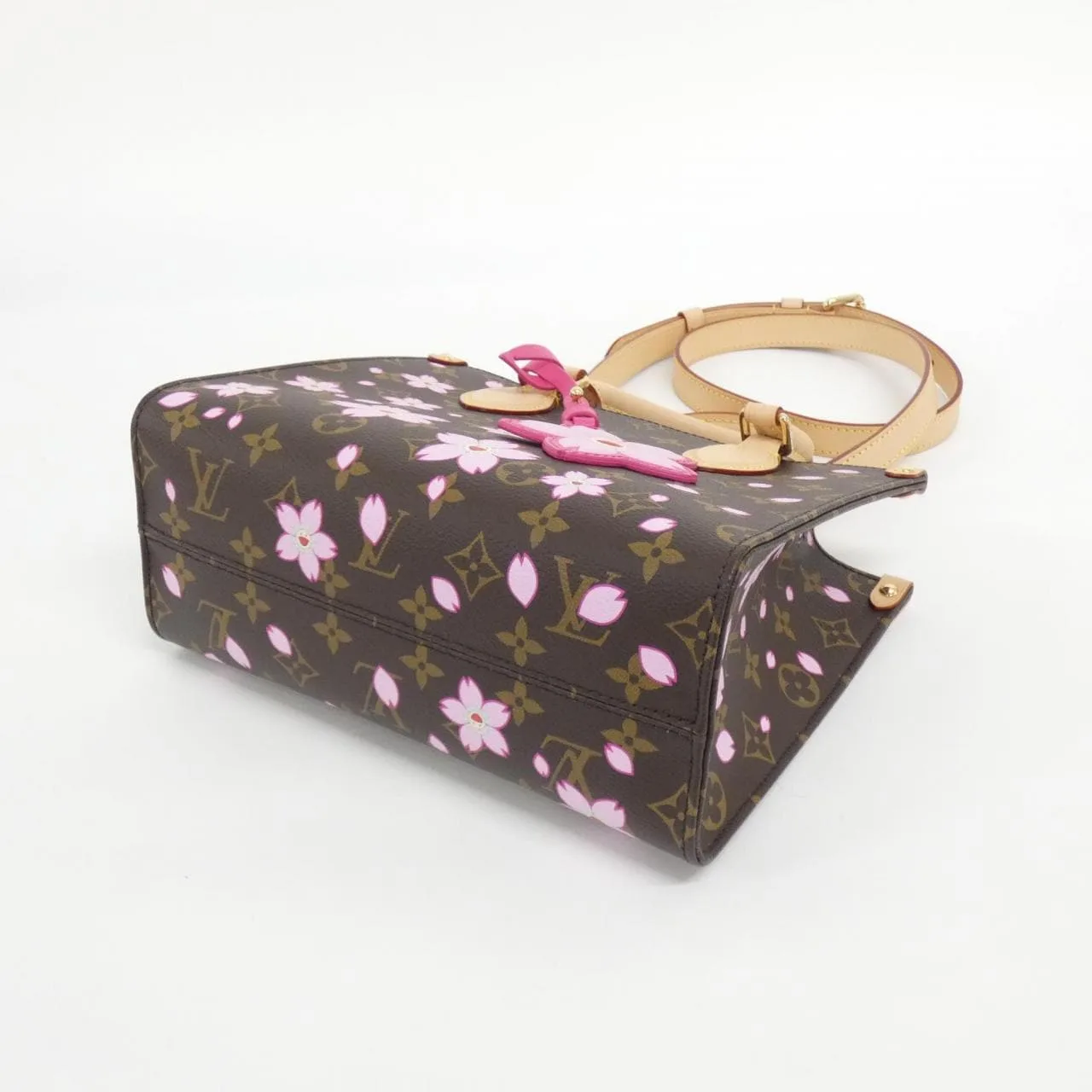 LOUIS VUITTON OnTheGo M13269 Handbag Monogram 3