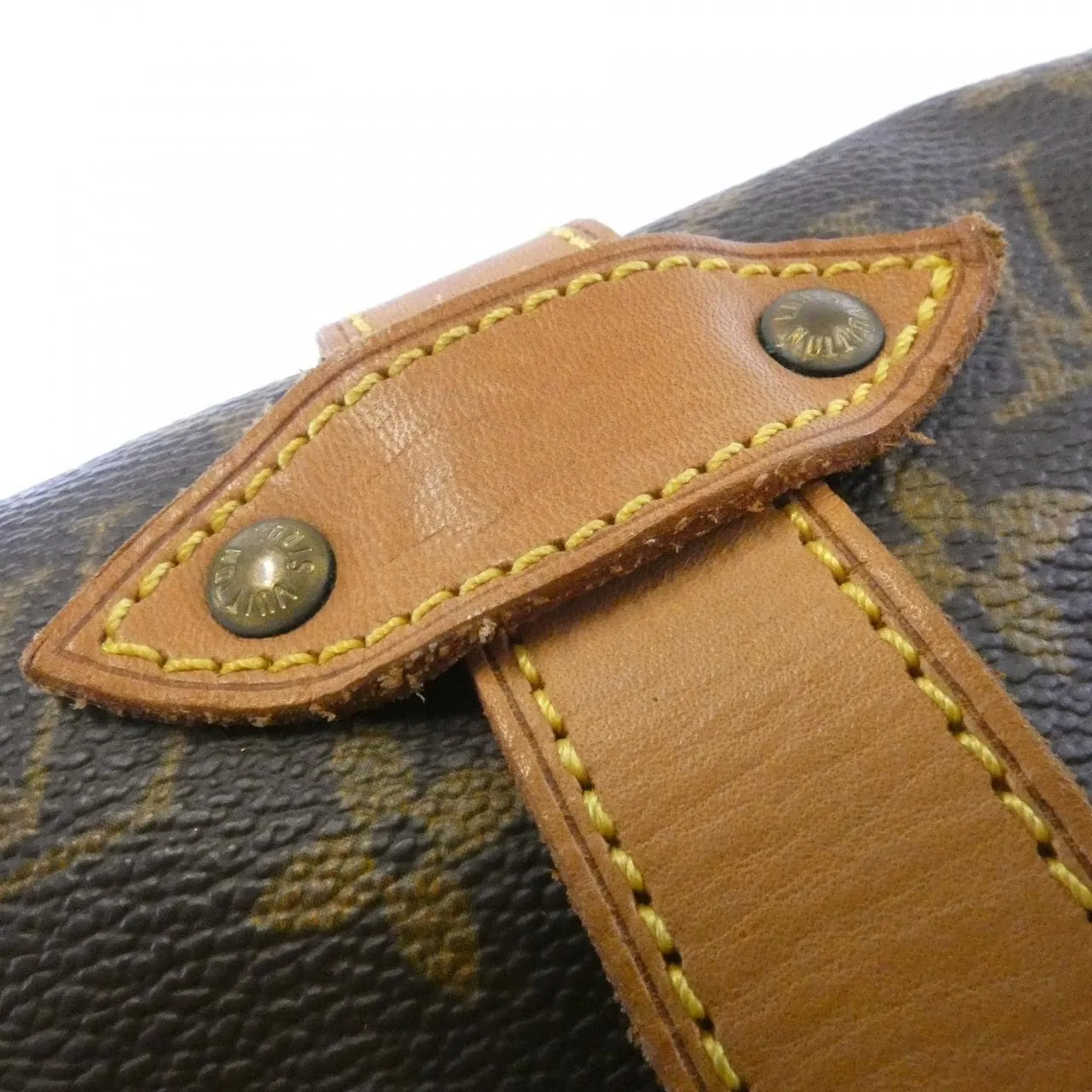 LOUIS VUITTON Saumur M42254 Shoulder Monogram 4