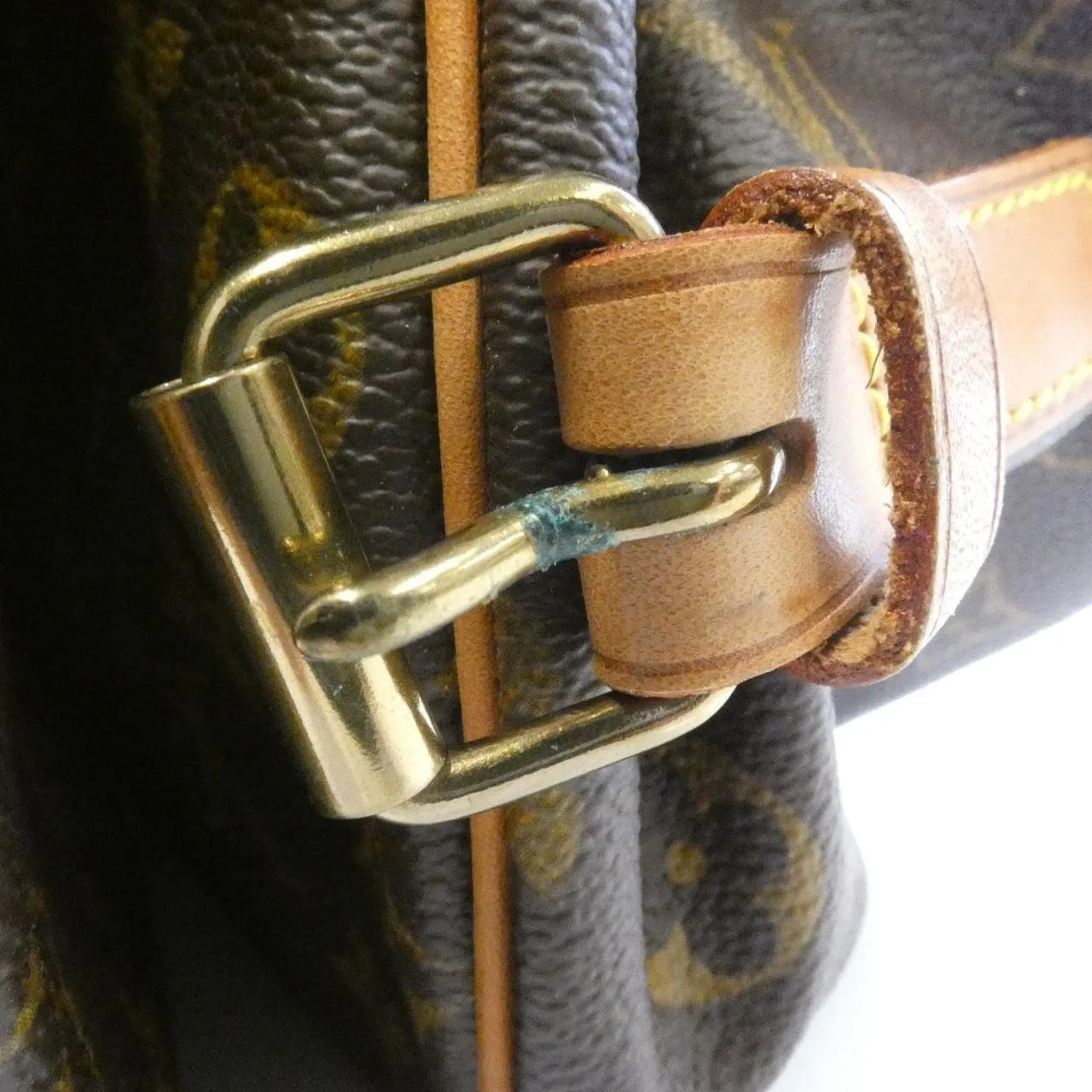LOUIS VUITTON Saumur M42254 Shoulder Monogram 5