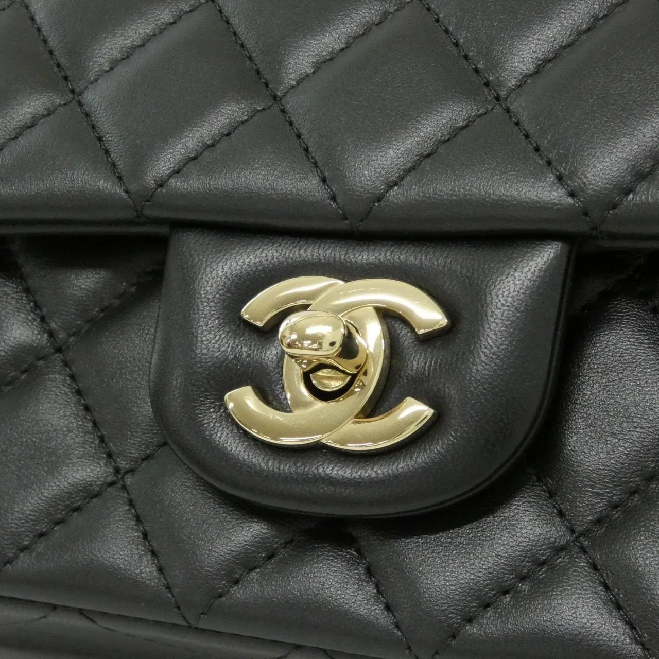 CHANEL Boy Chanel 69900 Shoulder Lambskin 4