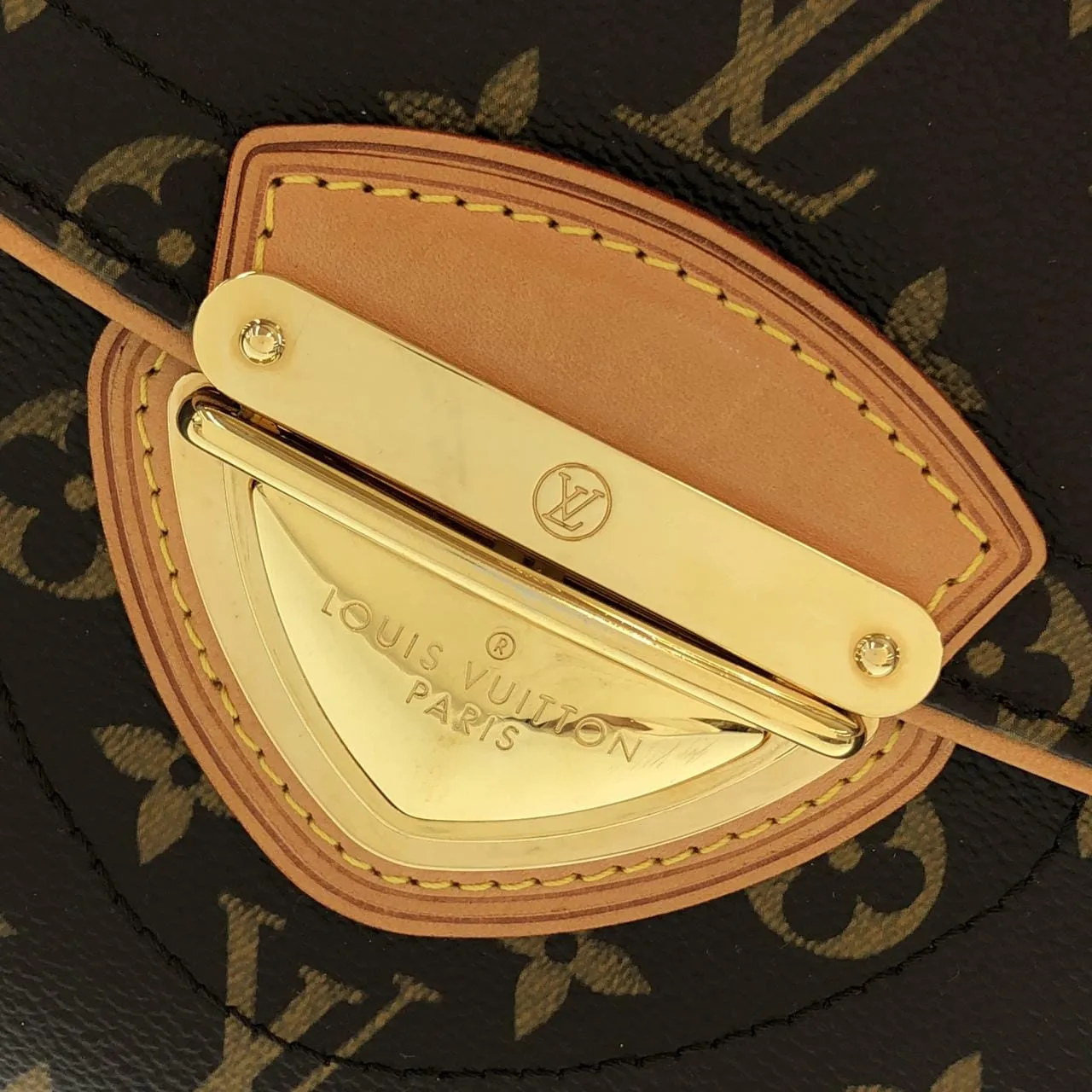 LOUIS VUITTON M40121 肩背包 Monogram 5