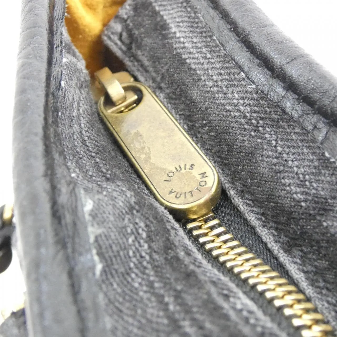 LOUIS VUITTON M95351 Handbag Monogram 4