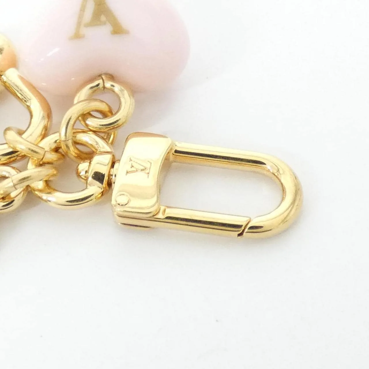 LOUIS VUITTON M01554 Key Case 5