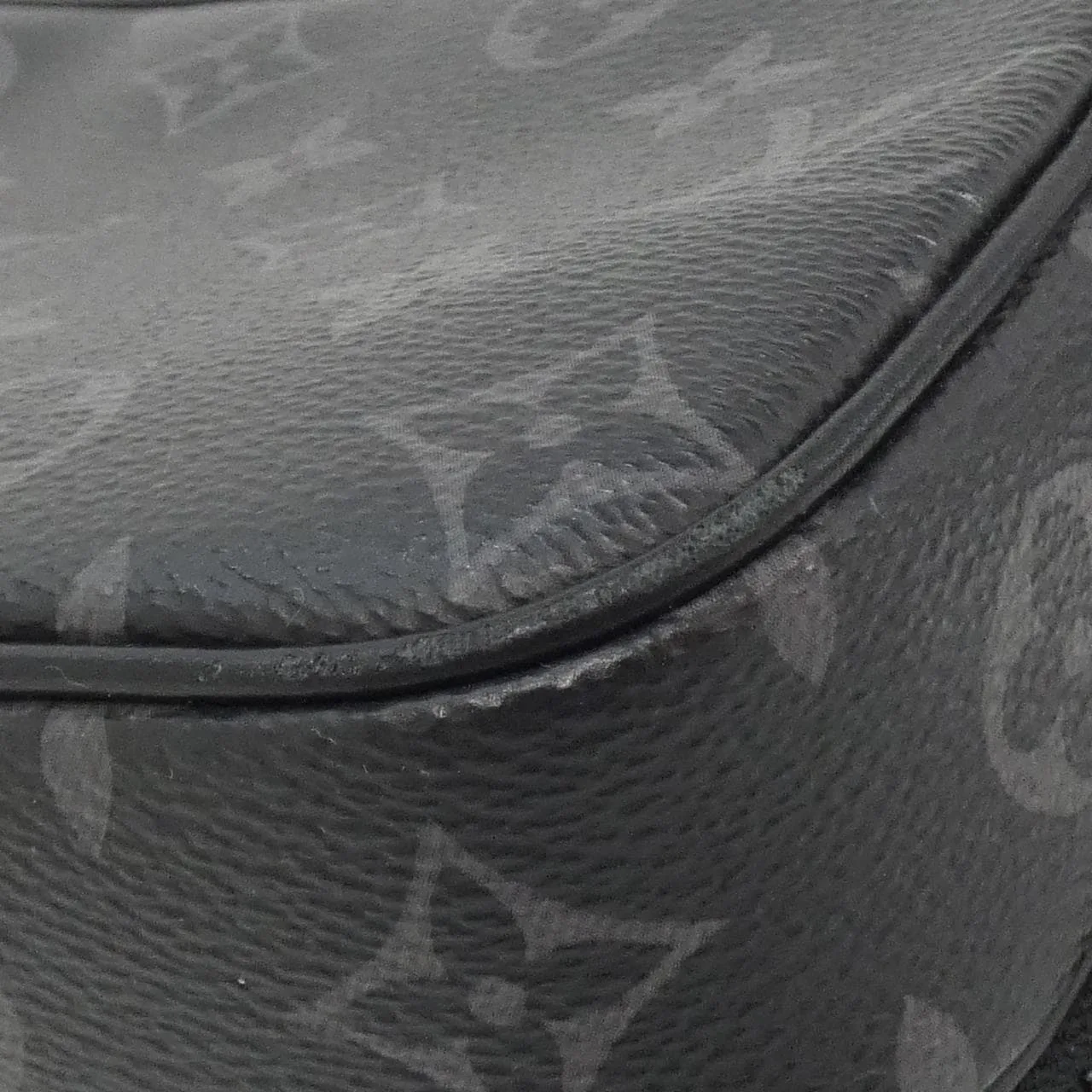 LOUIS VUITTON Eclipse M82542 Shoulder Monogram 3