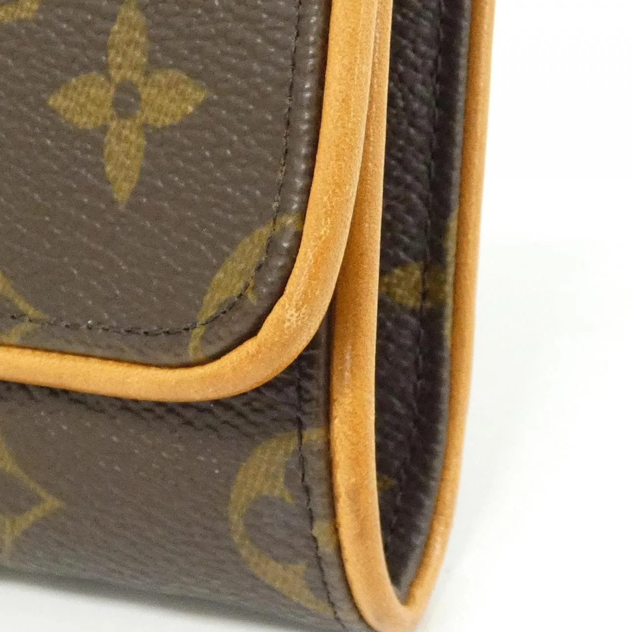 LOUIS VUITTON Pochette M51852 Shoulder Monogram 5