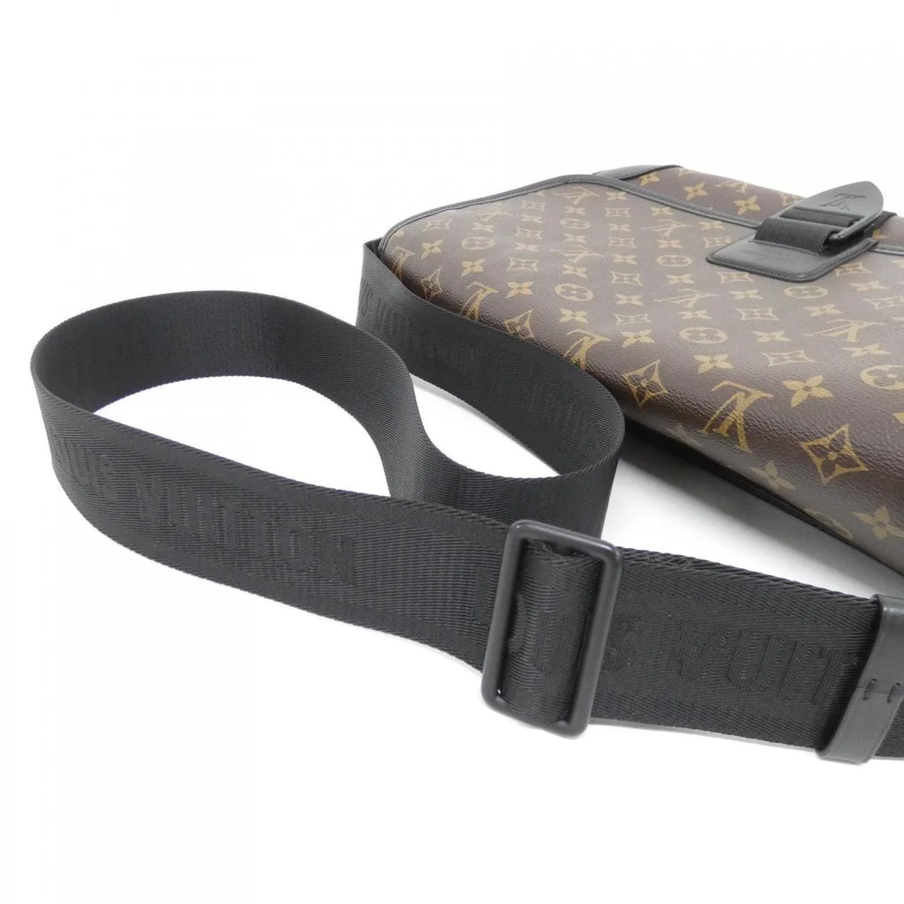 LOUIS VUITTON M46371 Shoulder Monogram 5
