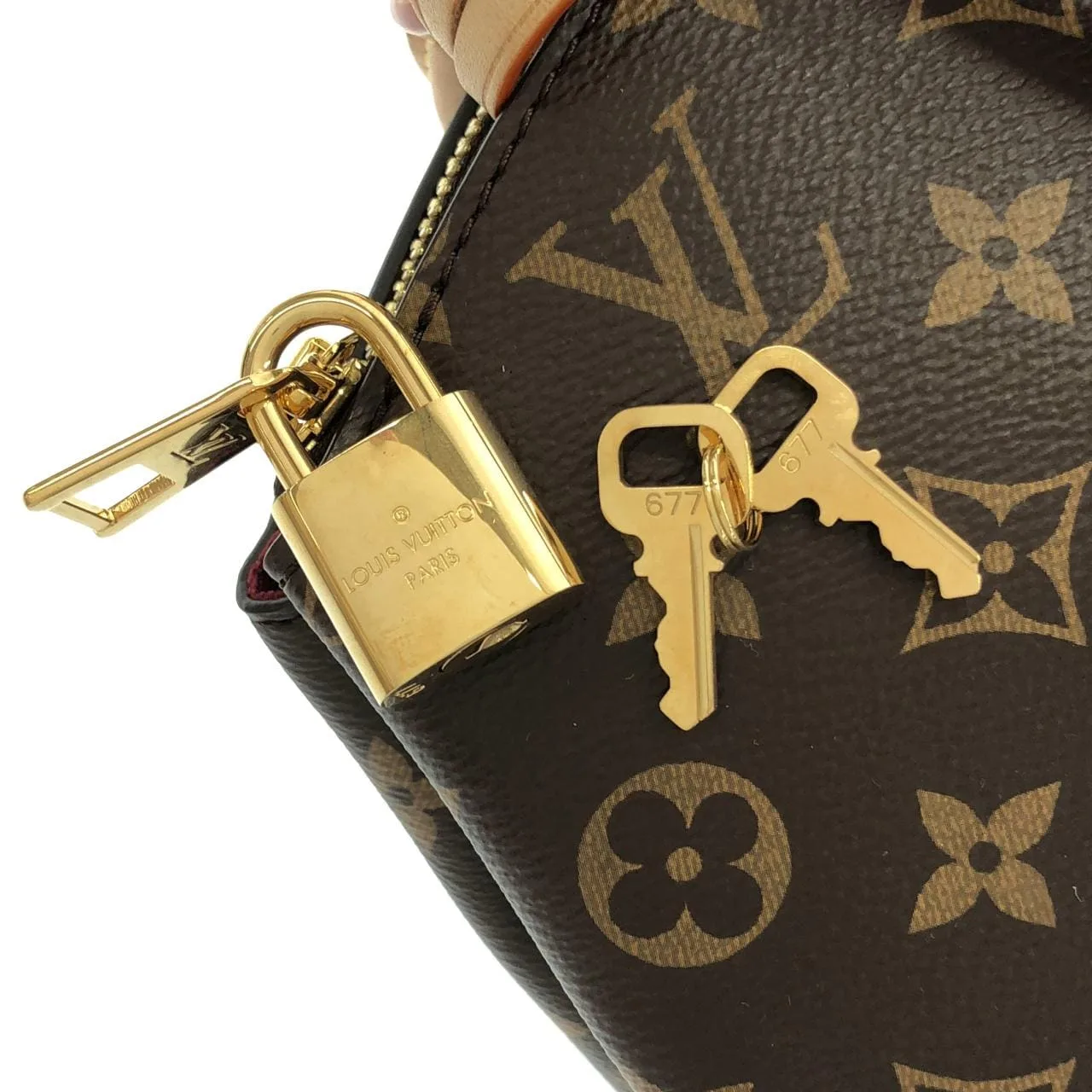 LOUIS VUITTON M45900 手提包 Monogram 4