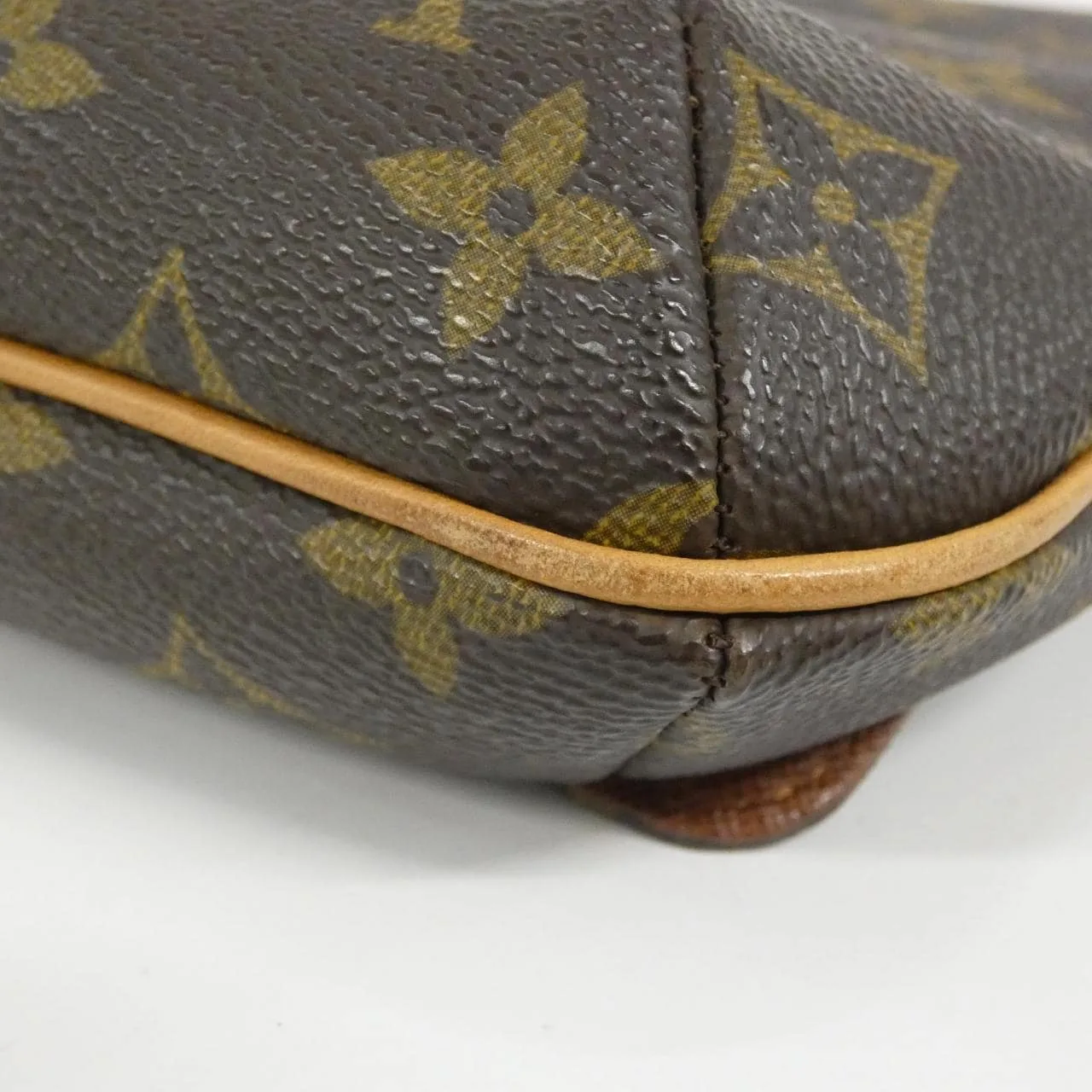 LOUIS VUITTON Musette M51257 Shoulder Monogram 3