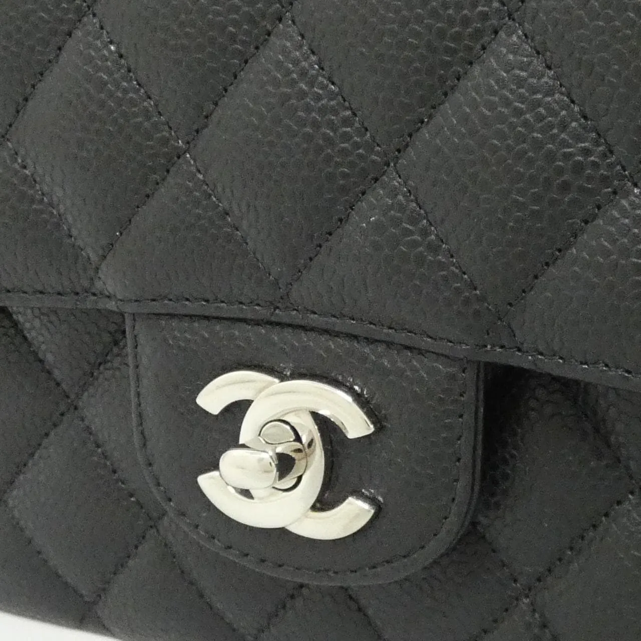 CHANEL Matelasse 1112 Shoulder Grained Calfskin 4