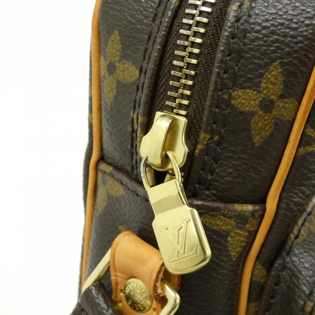 LOUIS VUITTON M45236 Shoulder Monogram 4