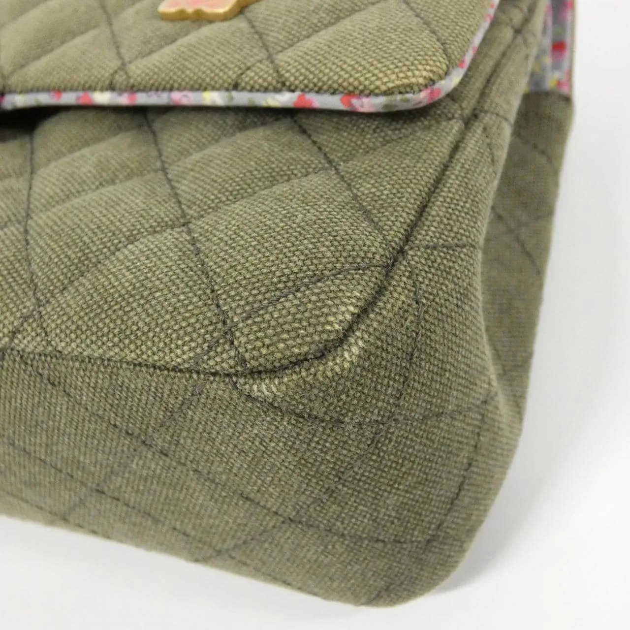 CHANEL Matelasse 1112 Shoulder Canvas 3