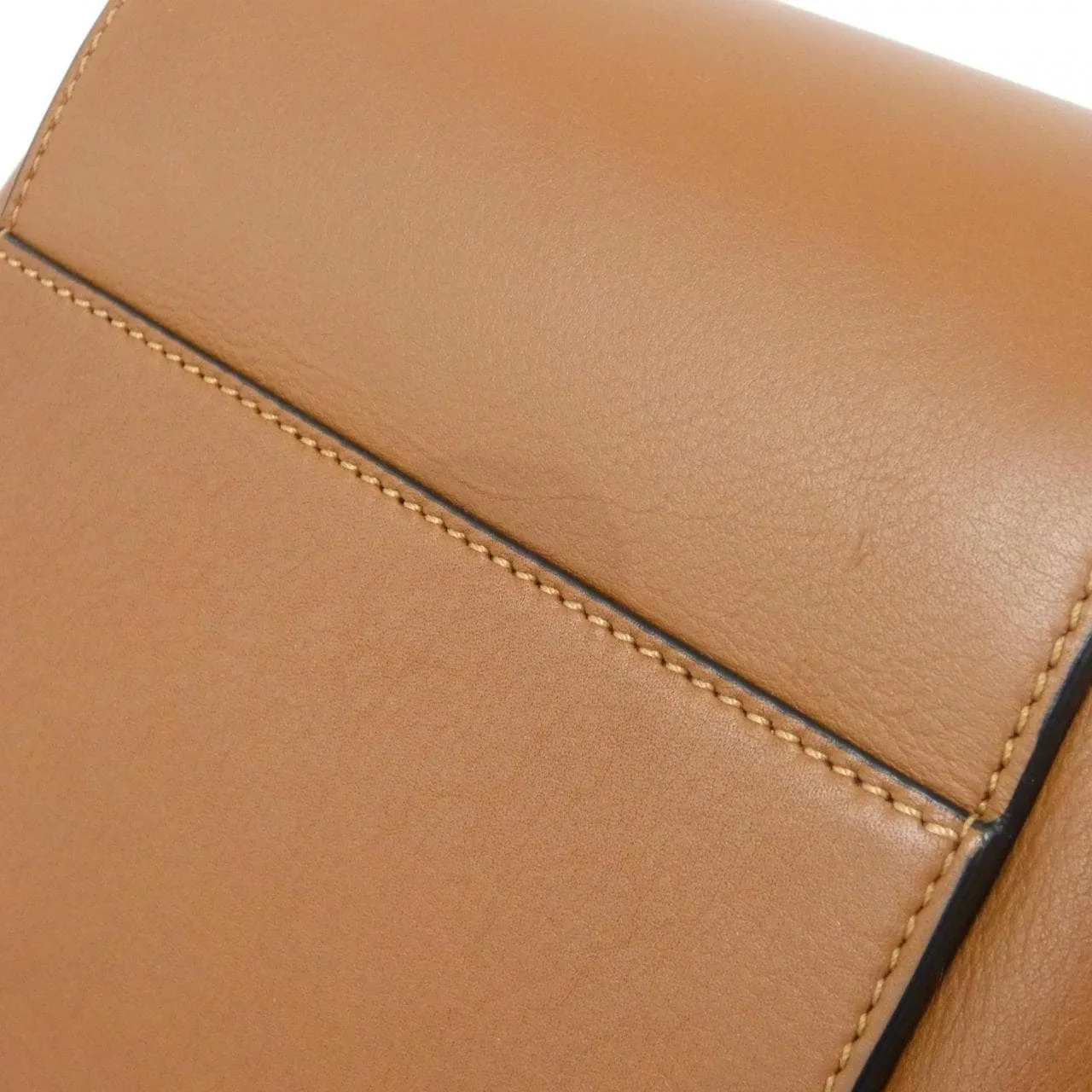 LOEWE Hammock 387 30 S35 肩背包 4